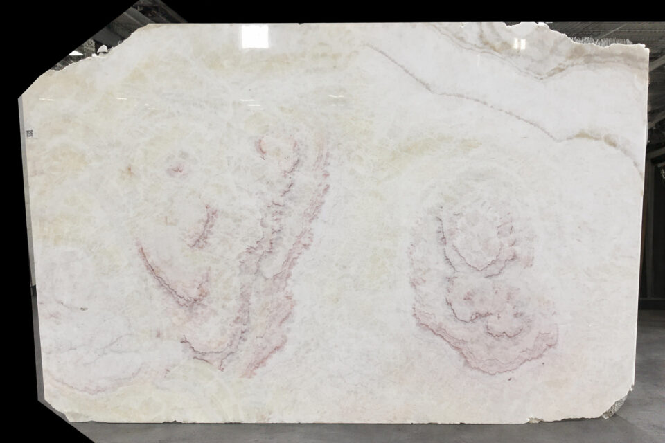 WHITE - ONYX