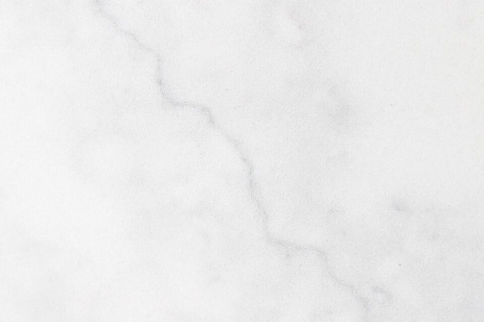 AURA WHITE SUEDE (RQ)